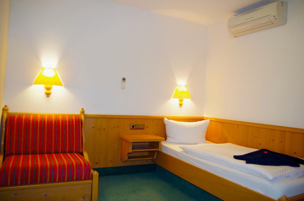 Hotel Alttolkewitzer Hof Drezno Zewnętrze zdjęcie