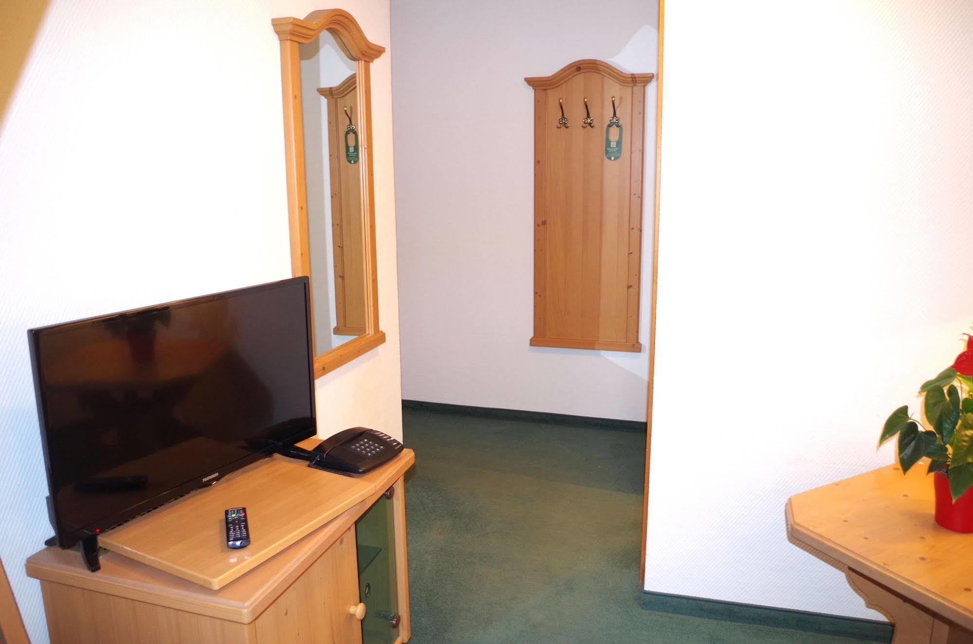 Hotel Alttolkewitzer Hof Drezno Zewnętrze zdjęcie